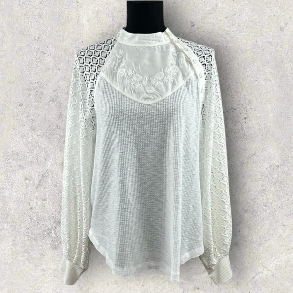 Free People White Thermal Lace Sleeve Top Size‎ S